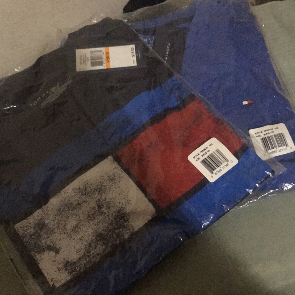 8-10 Boys Tommy Hilfiger T*shirts